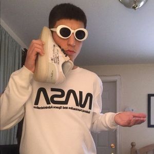 Meet your Posher, Jonatan